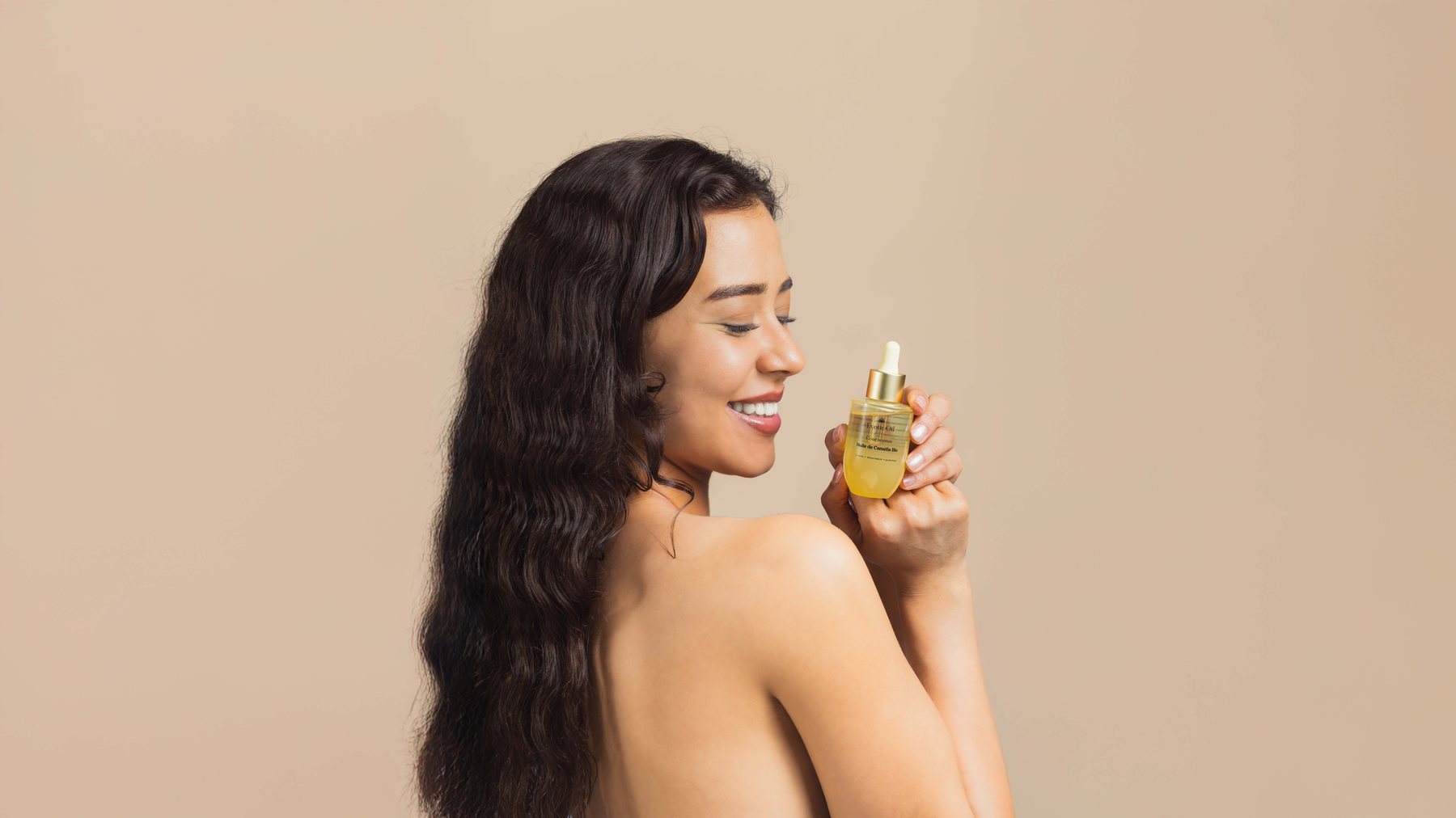Soin des cheveux à l’huile végétale bio Exotic Oil